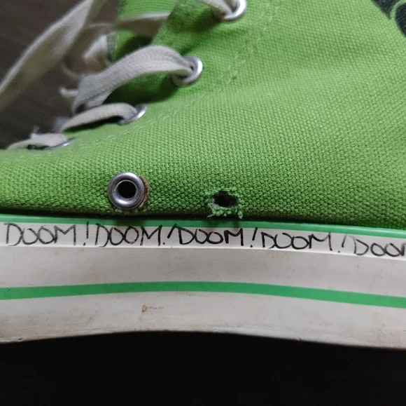 Hand Designed Invader Zim High-Tops - Picture 7 of 9